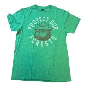 Smokey Bear “protect our forests” T-Shirt ‎ medium green